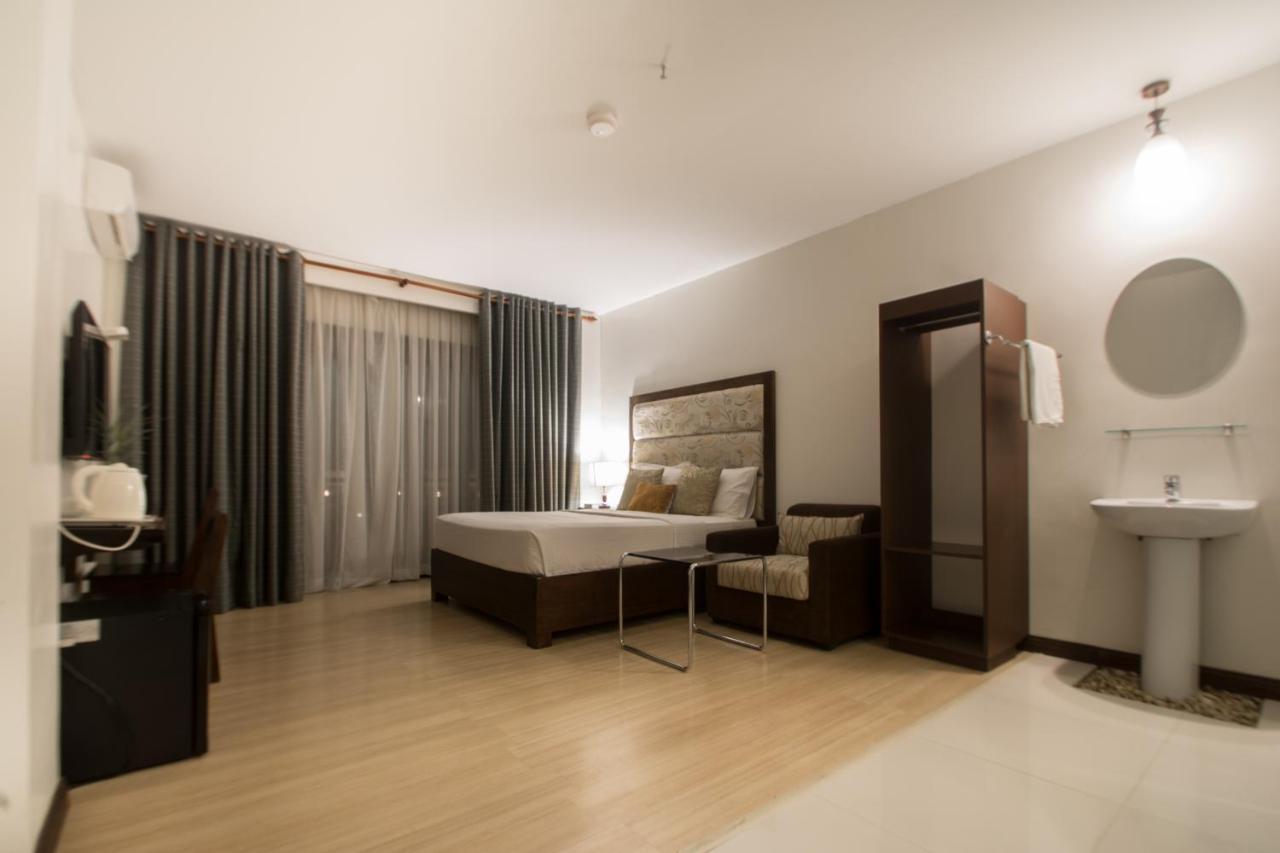 Marzon Hotel Kalibo Zewnętrze zdjęcie